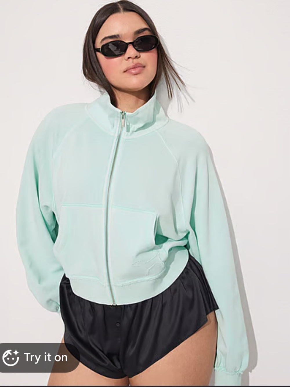 💕NEW💕 Gorgeous Full Zip Sweatshirt